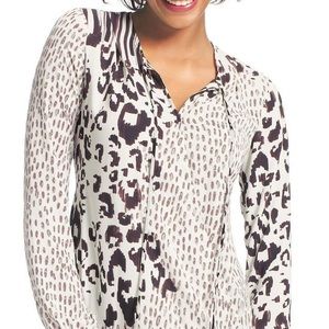 Cabi style 590 blouse